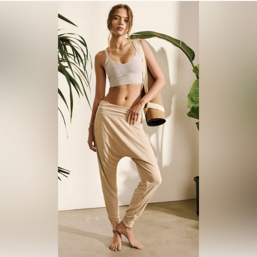 NWT FP movement echo harem pants sz sm